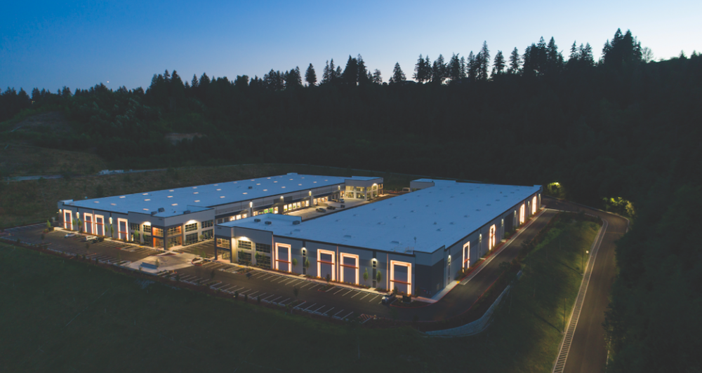 E-commerce Drives Industrial Market Strength E-commerce Drives Industrial Market Strength